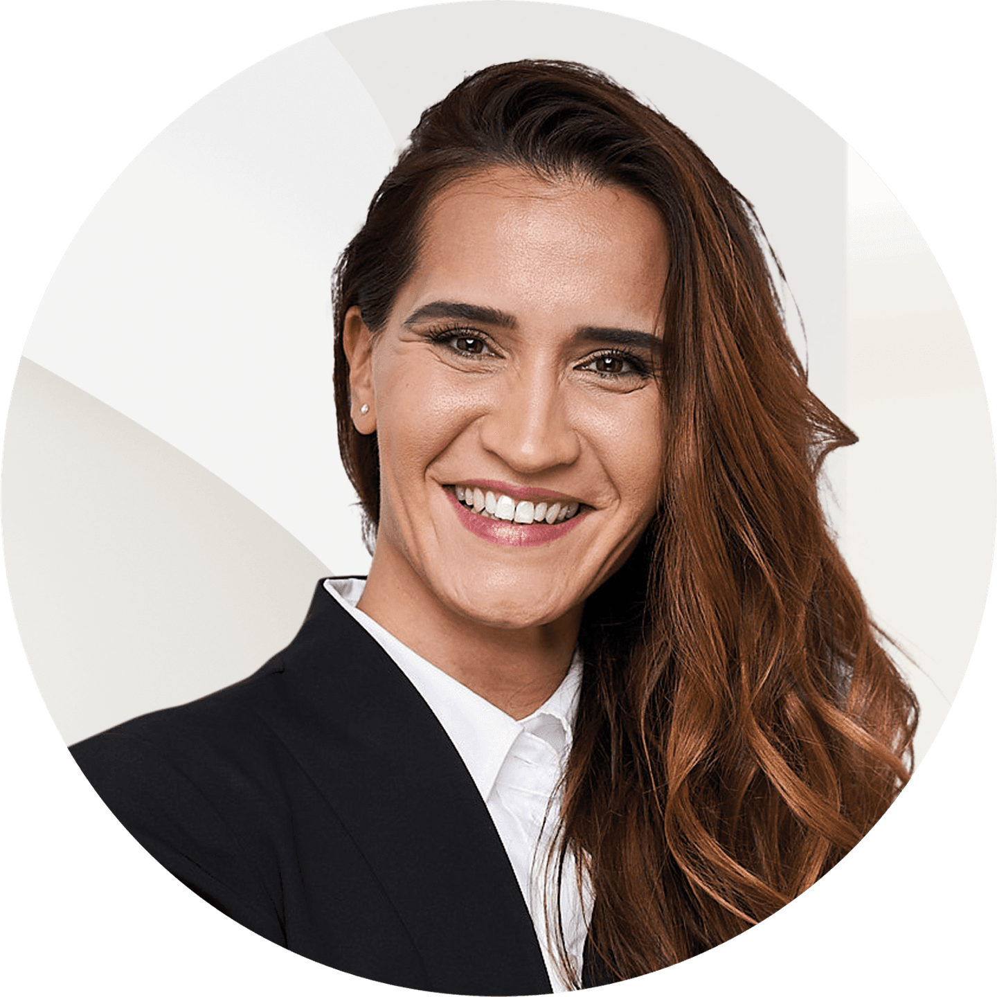 Emel Sen_2110x1582_300dpi_CMYK.png