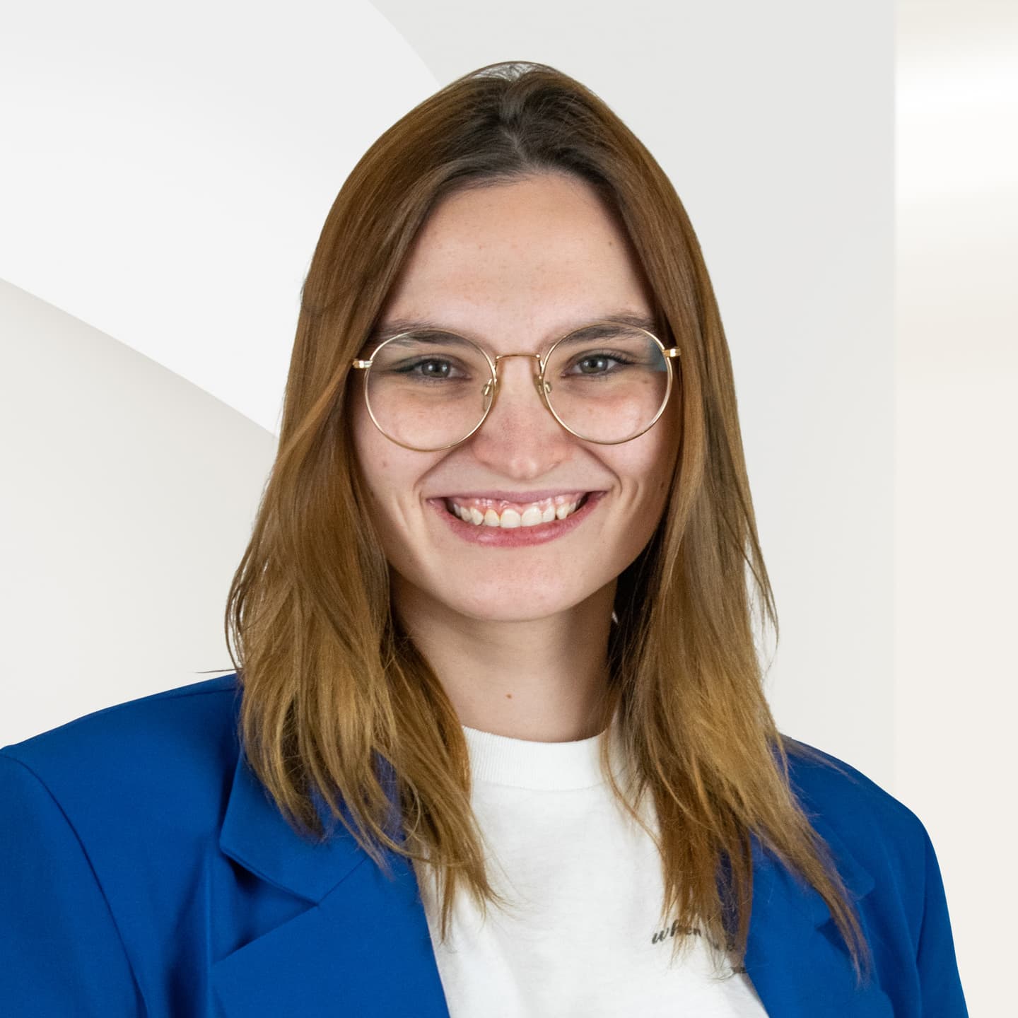 Lea-DeGraf_2023_1582x1582_150dpi_RGB.jpg